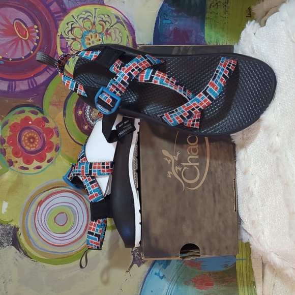 Chacos Youth 6 Z/1 Ecotread equals a woman's size 8 - Picture 3 of 6